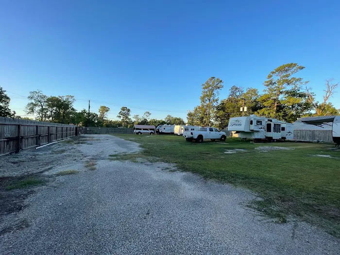 East houston RV park Picture 7