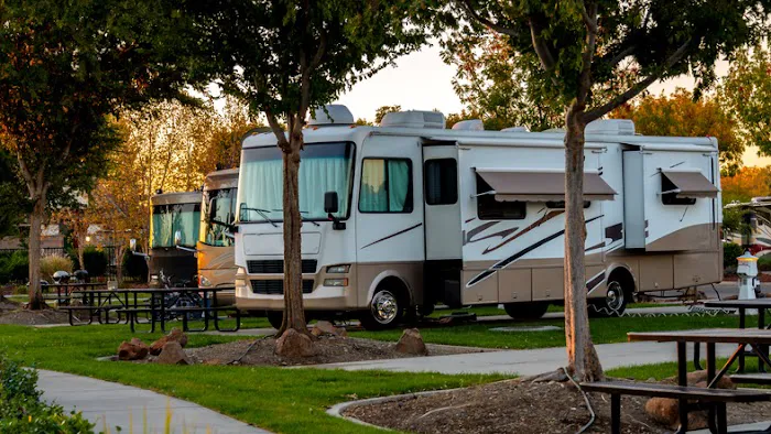 Eastpark Village RV Park - Rural & Relaxing RV Life in Channelview, Texas Picture 3