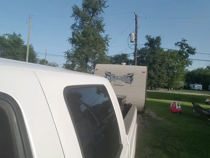 Sheldon Road RV Park Picture 10