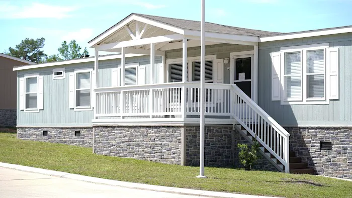 The Village at Lake Conroe | AmeriCasa Communities Picture 1