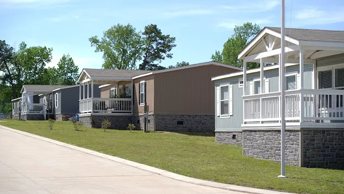 The Village at Lake Conroe | AmeriCasa Communities Picture 6