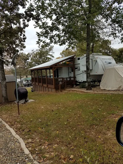 Lake Fork Paradise RV Resort Picture 9