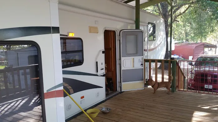 Hangout Cove, RV Park Picture 4