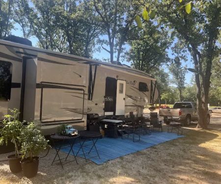 Tranquility In The Trees Retirement RV Park