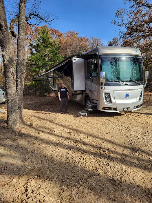 Tranquility In The Trees Retirement RV Park Picture 6