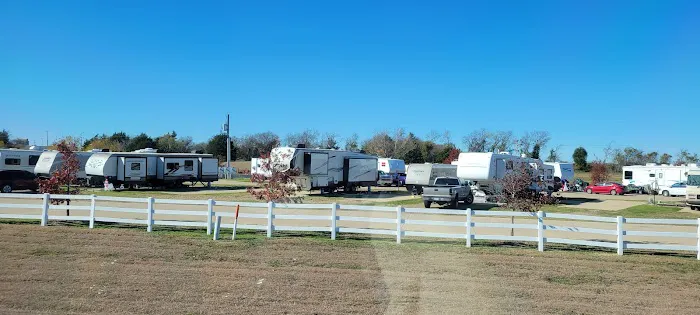 Lakeway RV Resort Picture 2