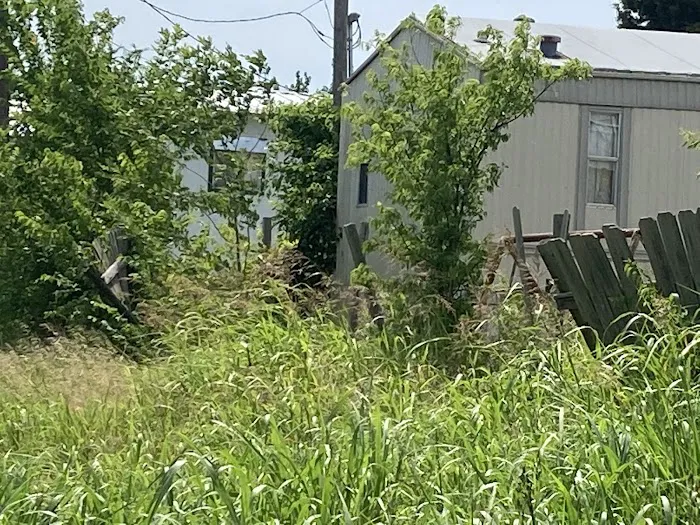 Byrd Mobile Home Park Picture 1