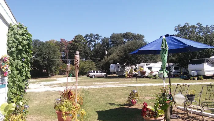 Newman's RV Park Picture 3