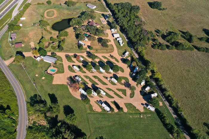Canton I-20 RV Park Picture 5