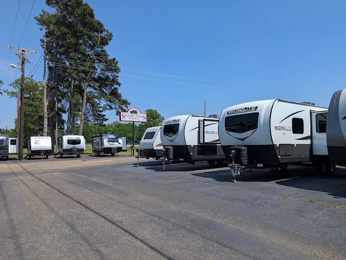 Shady Pines RV Park Picture 10