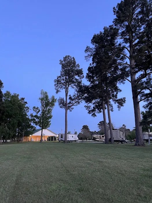 Shady Pines RV Park Picture 7