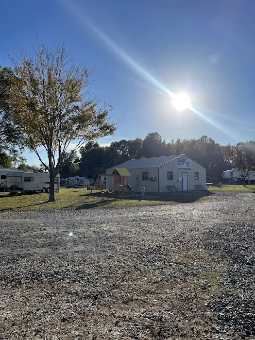 New Wave RV Park Picture 3