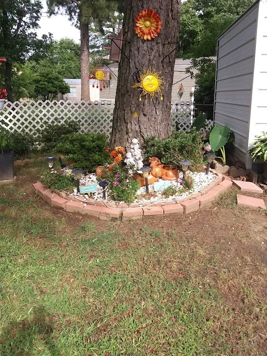 Ridgeview Mobile Home Village Picture 3