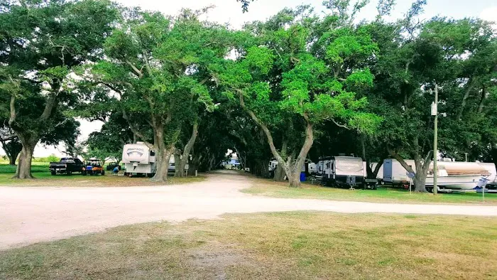 Oaks RV Picture 4