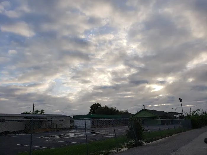 Colonial Hills Picture 2