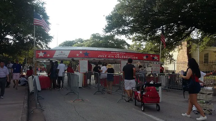 Westfield Mobile Home Community Picture 4