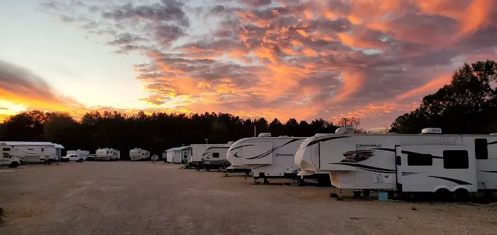 Towering Oaks RV Park Montgomery Texas Picture 6