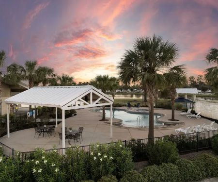 Northlake RV Resort by QRV