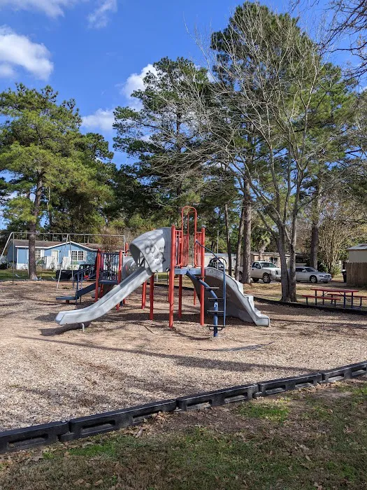 Pinewood Place Picture 1