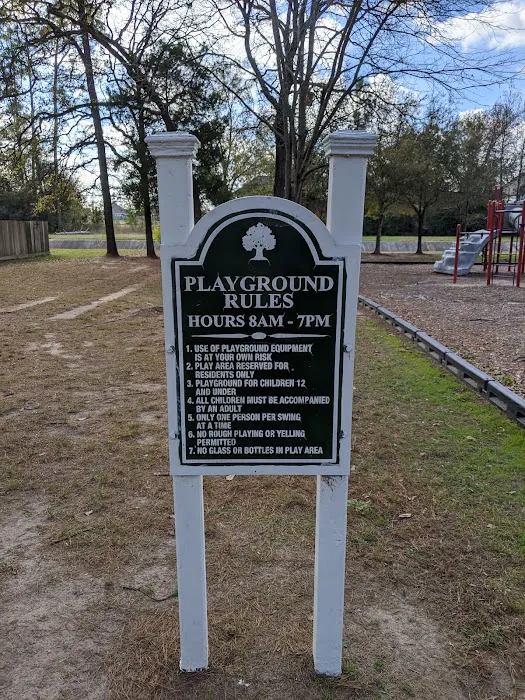 Pinewood Place Picture 7