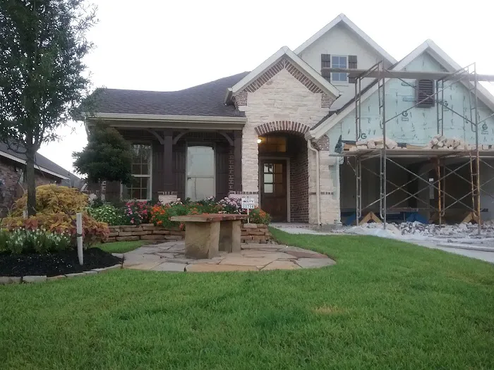 Pinewood Place Picture 9