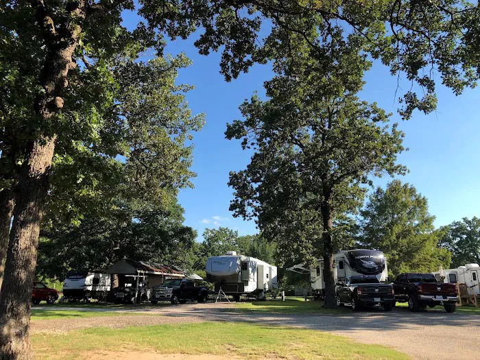 Emory Oaks RV Park Picture 1