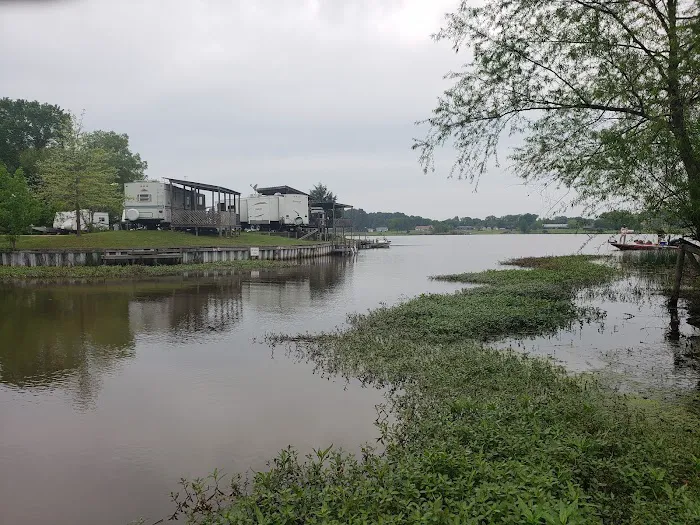 Rolling Fork RV Park Picture 3