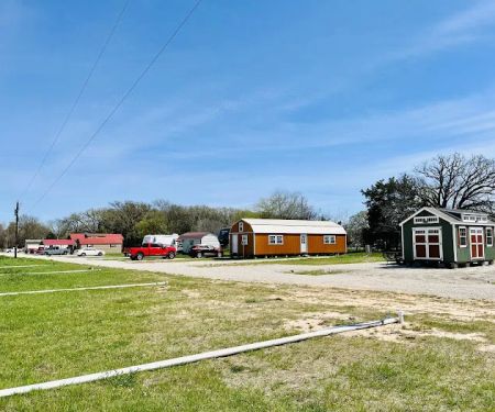 The Homestead Yantis RV & Tiny Home Community