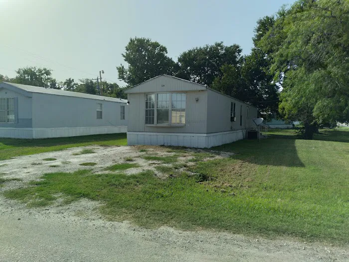 Sandell Mobile Home Park Picture 1
