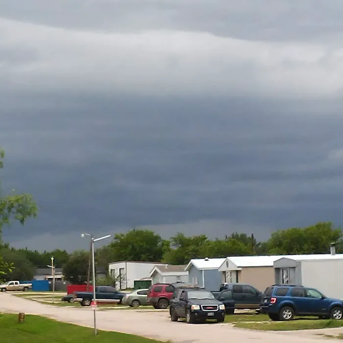 Sandell Mobile Home Park Picture 8