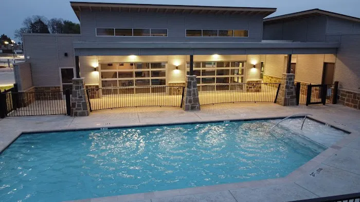 Ennis Luxury RV Resort Picture 7