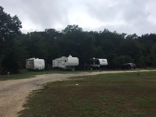 Bella Rose Extended Stay RV Park Picture 3