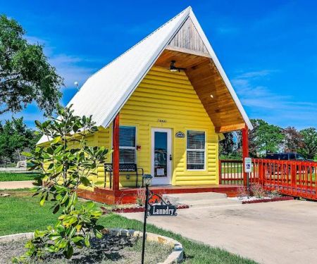 TR3 RV Resort - Terrell Tx RV Park