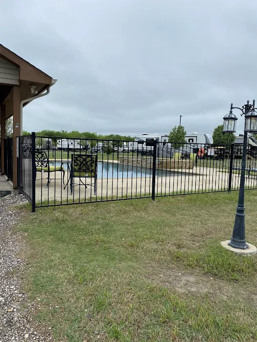 Rockin' Sunset RV Picture 9