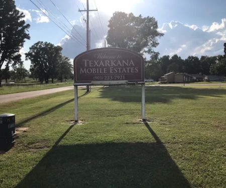 Texarkana Estates Mobile Home Community