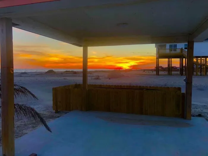 Holly BeachPickled Pelican Rv Resort Picture 4