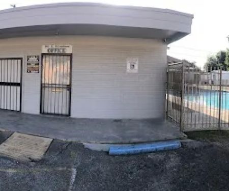 Mobile Country Village