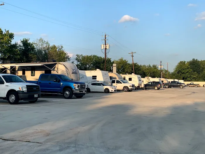 Danny's RV Resort / Park Picture 7