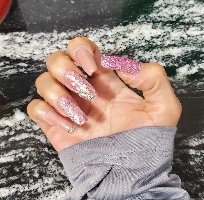 Van Manor Mobile Home & RV Park Picture 6