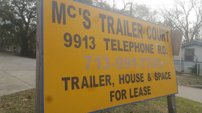 M C's Trailer Park Picture 4