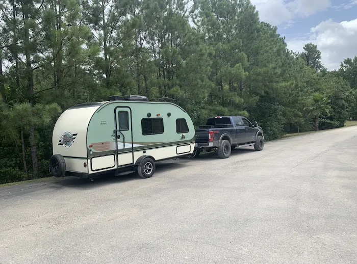 Timber Ridge RV Village Picture 5