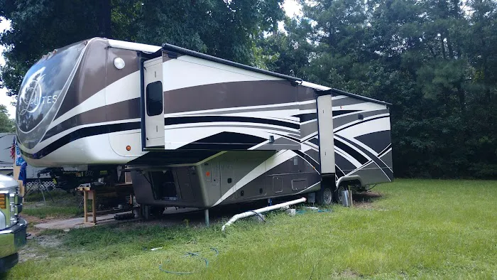 Park Place RV Park Picture 1