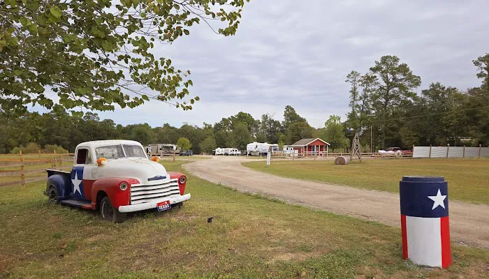 Noah's Ark RV Park Picture 4