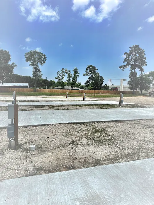 King’s Court RV Park Picture 3