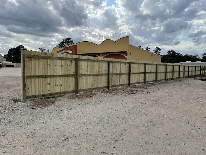 King's Court RV park & Open Storage Picture 2