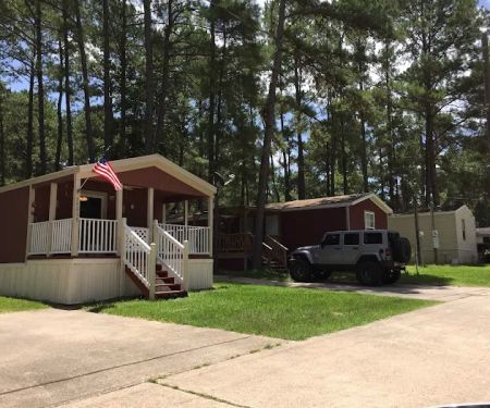 Pinedale Mobile Home Park Leasing Office