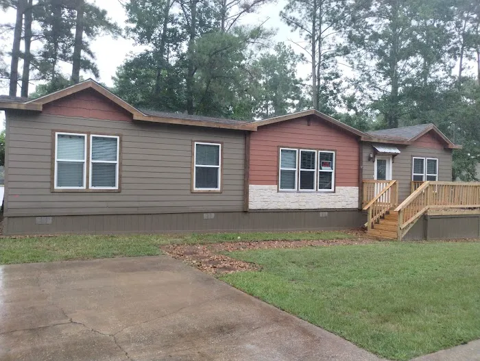 Pinedale Mobile Home Park Leasing Office Picture 8