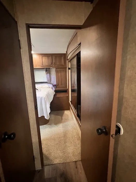 4 Seasons RV Park Picture 1