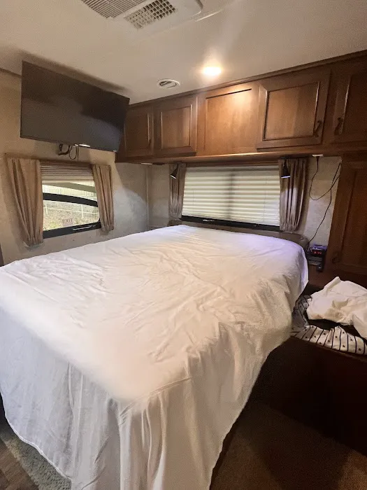 4 Seasons RV Park Picture 3