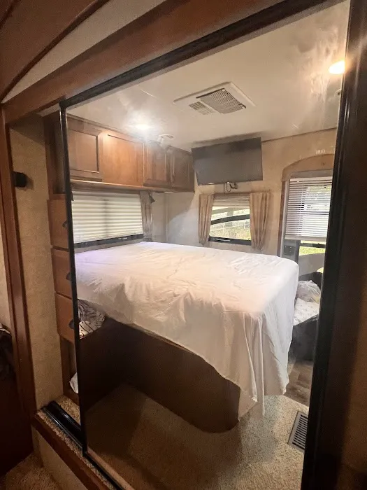 4 Seasons RV Park Picture 10